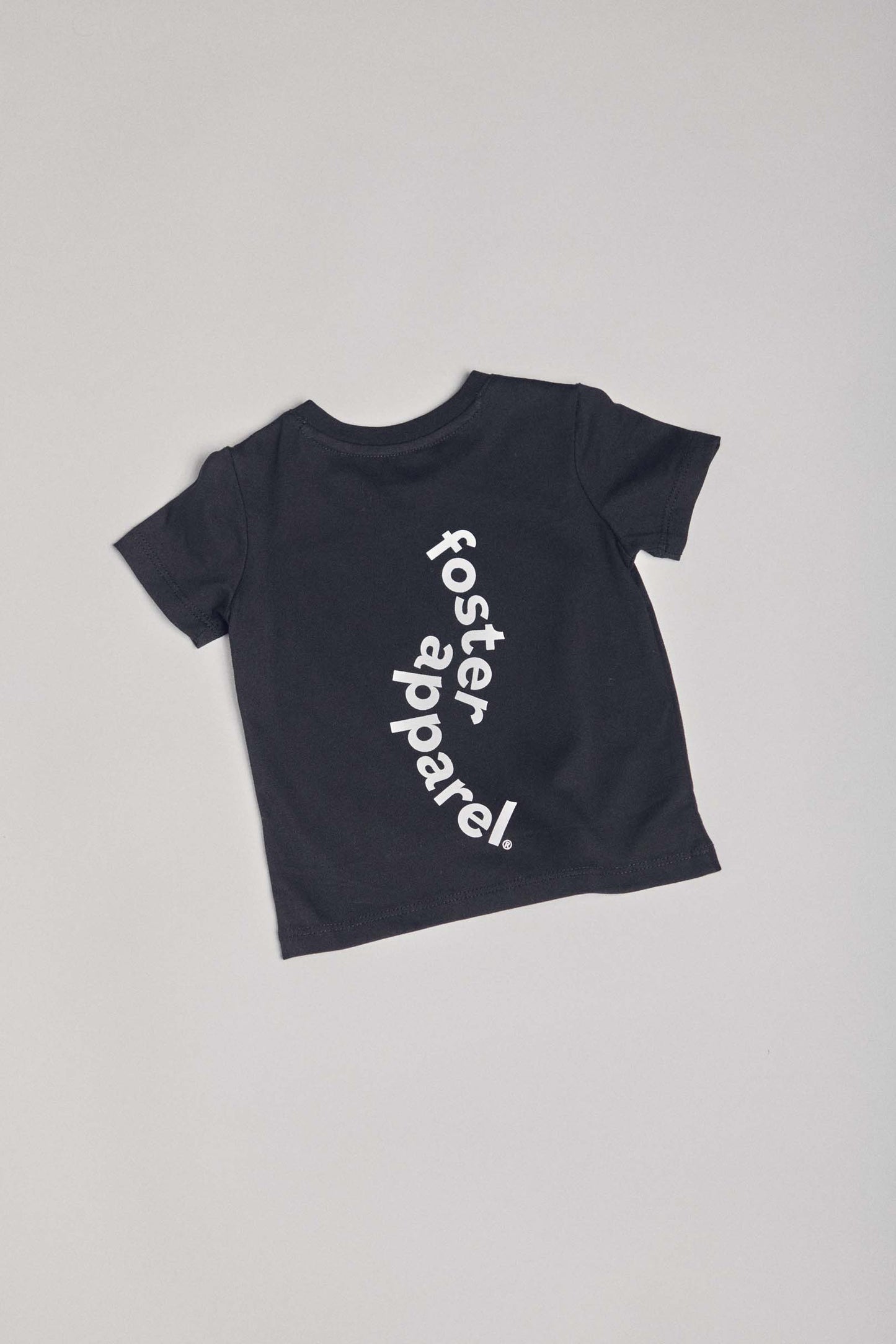 CAMISETA - Everywhere I go Baby - NEGRO